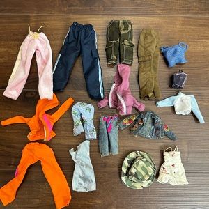 Vintage Bratz Clothing Lot